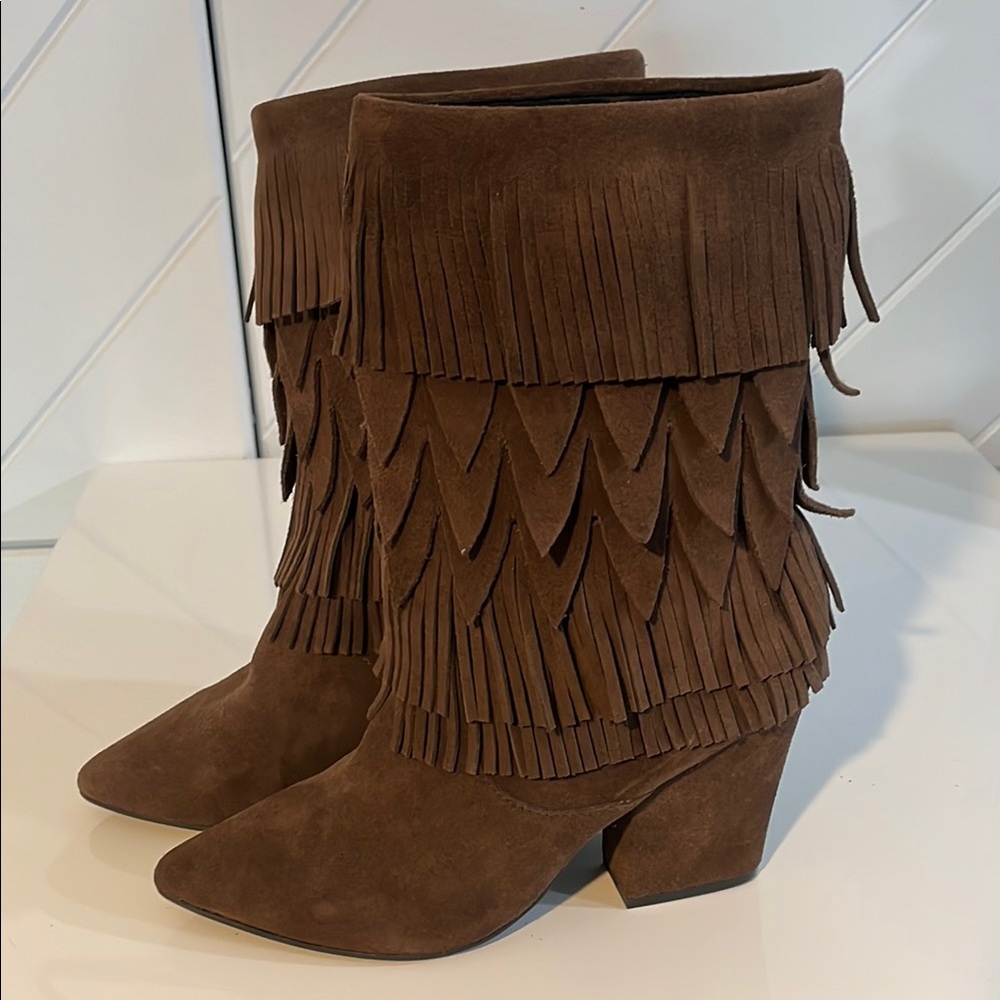 Mojo Moxy size 9 Brown Fringe Women's Boots